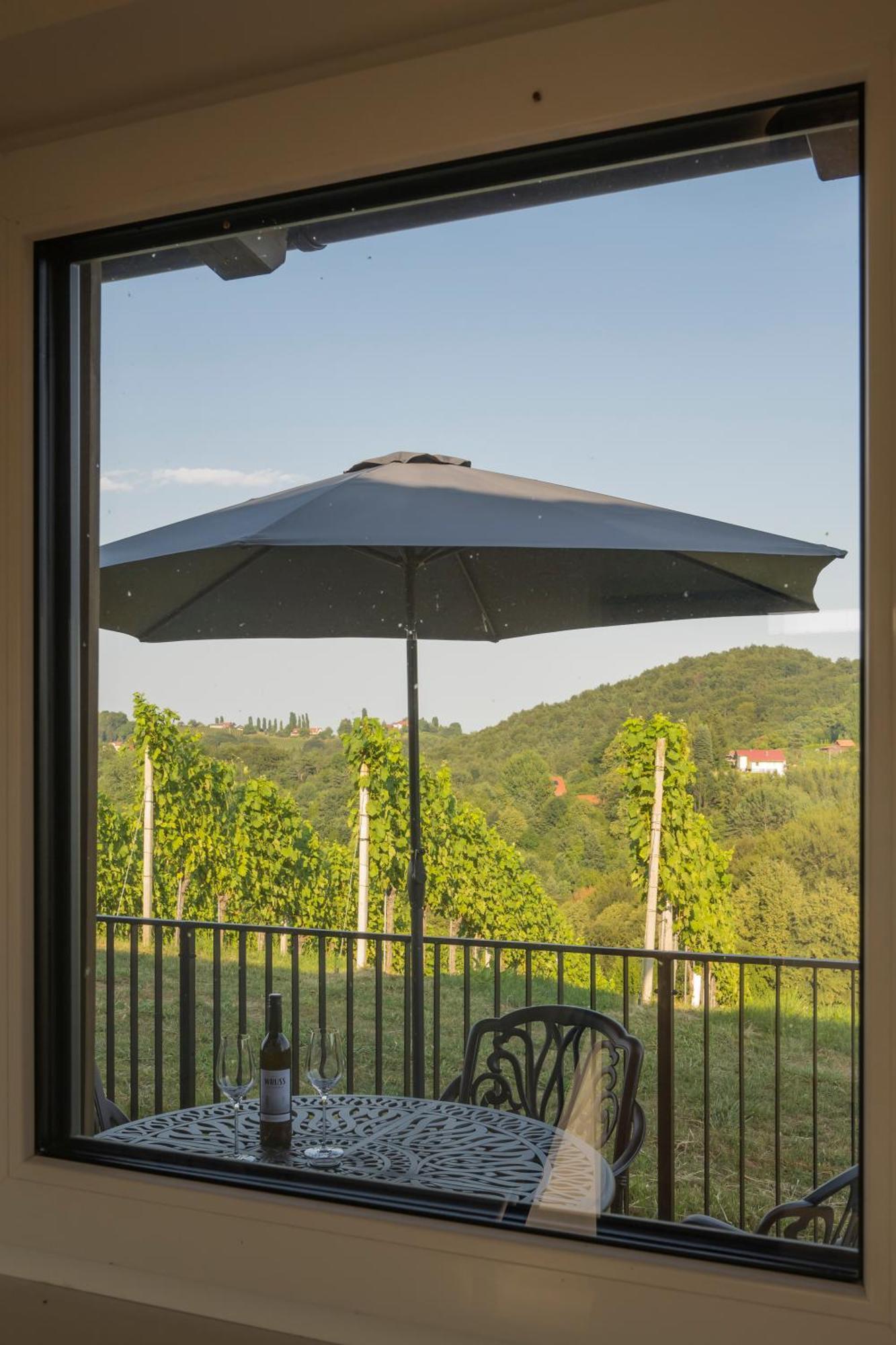 Weinzeit Chalets غامليتز الغرفة الصورة